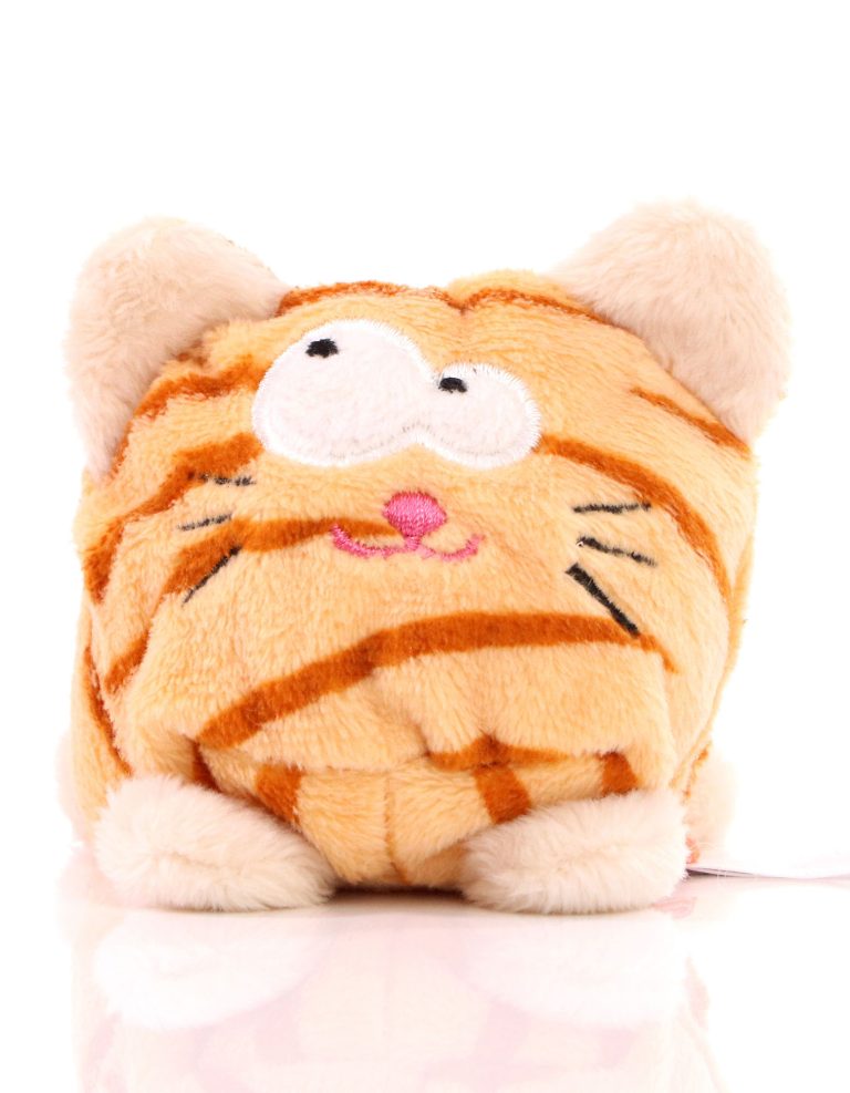 Katze Kuscheliger, orangefarbener Plüsch-Tiger mit großem Gesicht und süßen Augen.