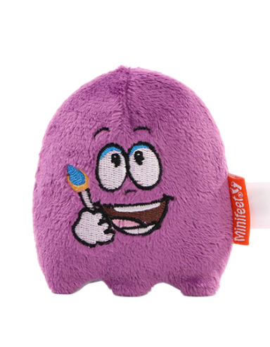 Lila, plüschige Gruschtfigur mit lächelndem Gesicht und Pinsel in der Hand.