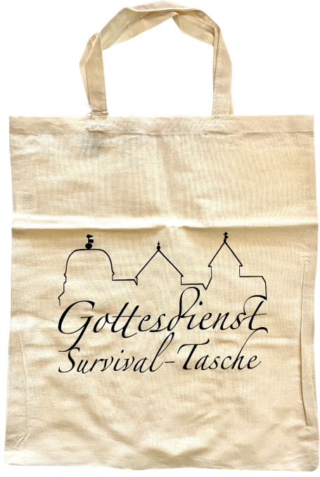 Stofftasche in Beige mit der Aufschrift "Gottesdienst Survival-Tasche".