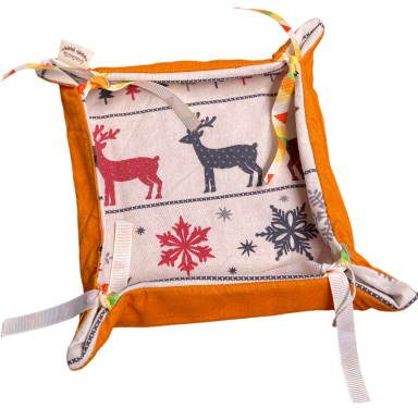 Körbchen mit Winterszenen, Rentier- und Schneeflocken-Muster, orangefarbener Rand.